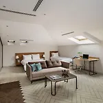 Hotel Upsuites 4*