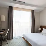 Upsuites Hotel