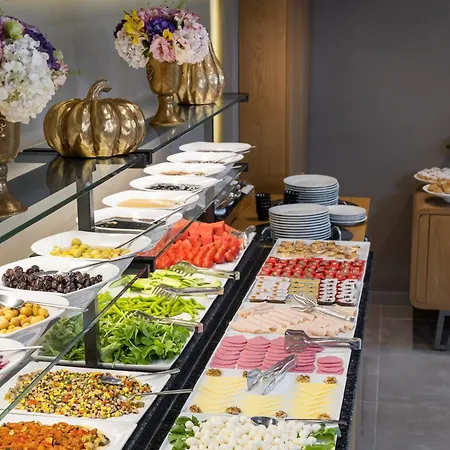 Hotell Upsuites 4*