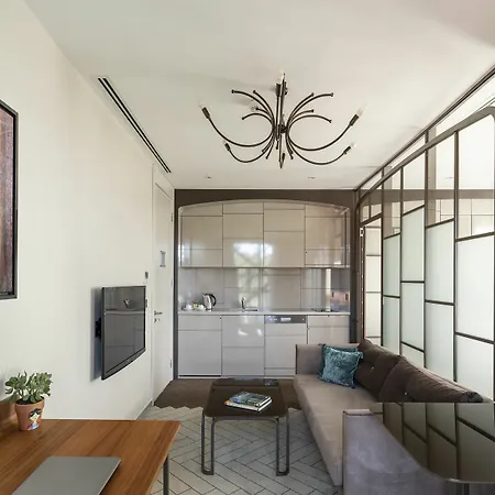 Hotel Upsuites 4*